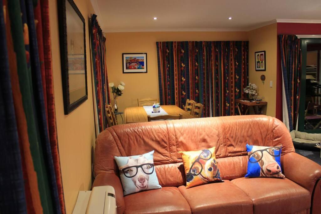 Popular Family And Pet Friendly Modern Cosy Bach Wifi Villa Hanmer Springs Exterior photo